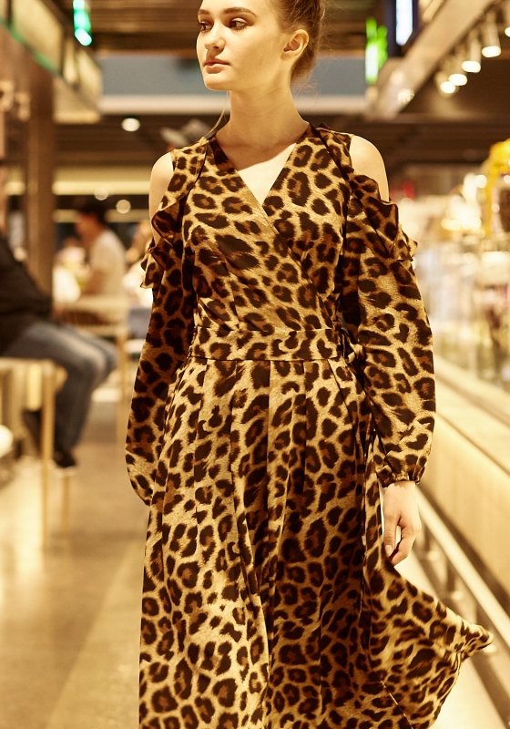 Повседневное платье миди с леопардовым принтом (коричневое) - Повседневное платье миди с леопардовым принтом (коричневое)